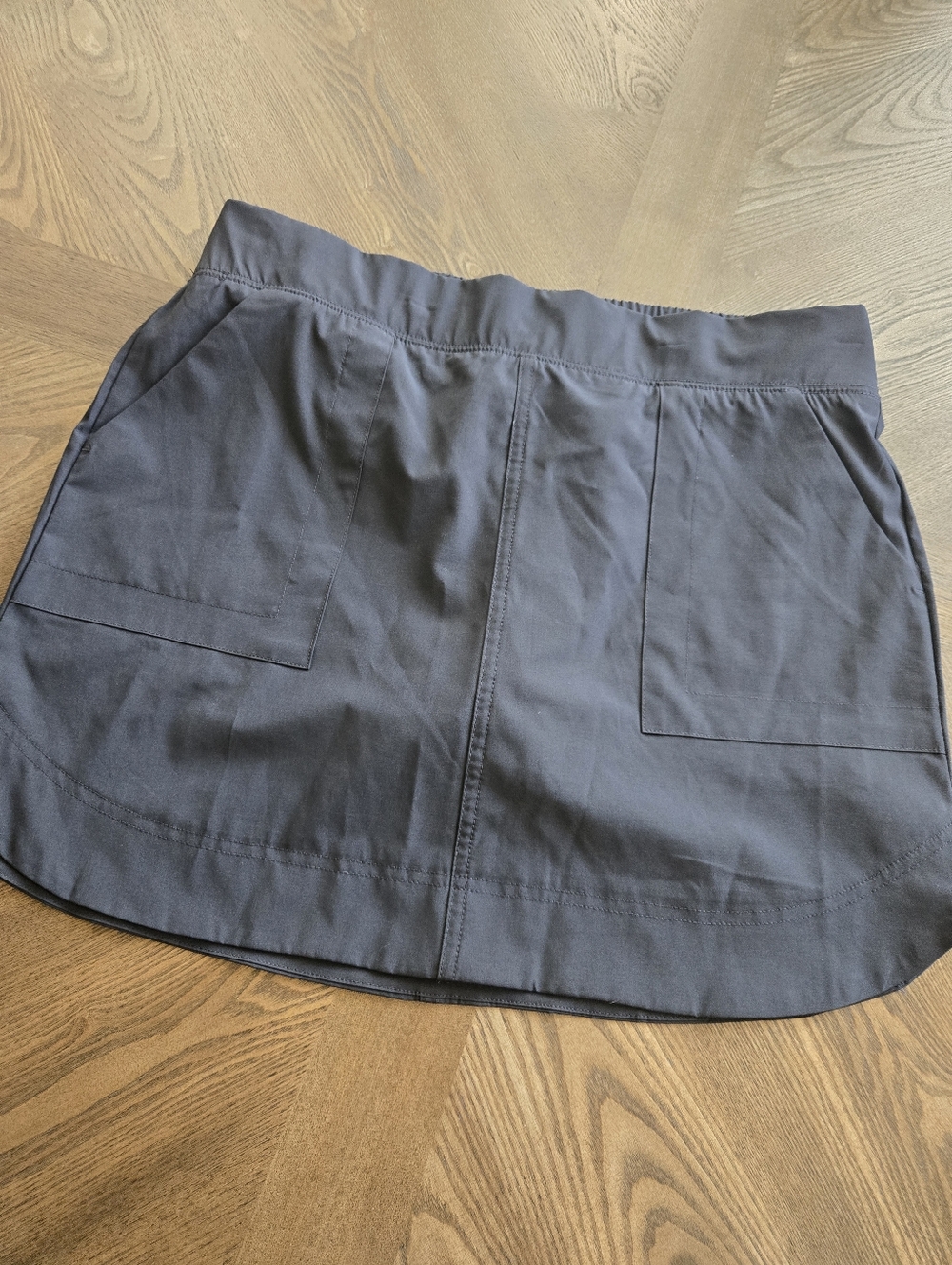 Peace and Pearls Black Sporty Skort Skirt sz Large
